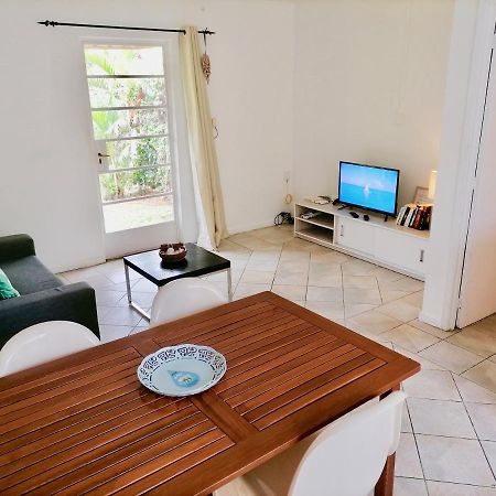 Beachfront 2 Bedroom-House - Tilacaze Flic-en-Flacq 외부 사진